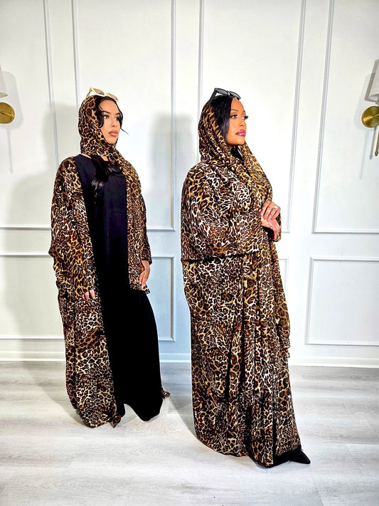 Cheetah Print Kimono + Scarf Set.
